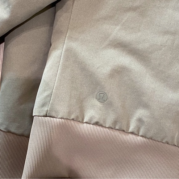 Lululemon padded bomber jacket - Picture 11 of 11